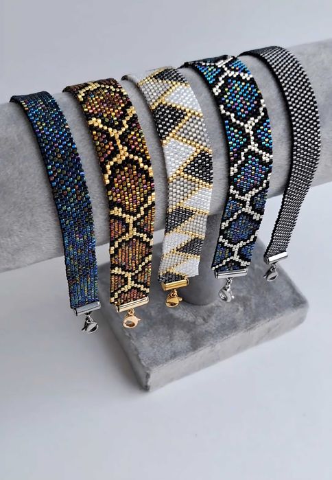 Браслет из японского бисера