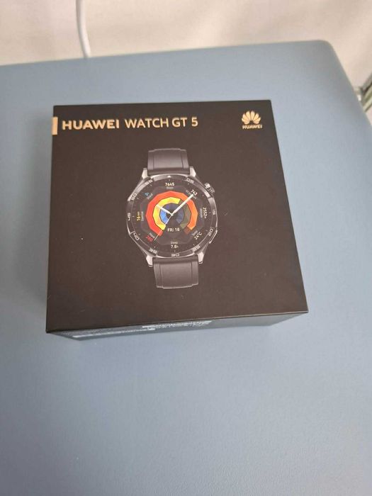 HUAWEI  WATCH GT 5  като нов!