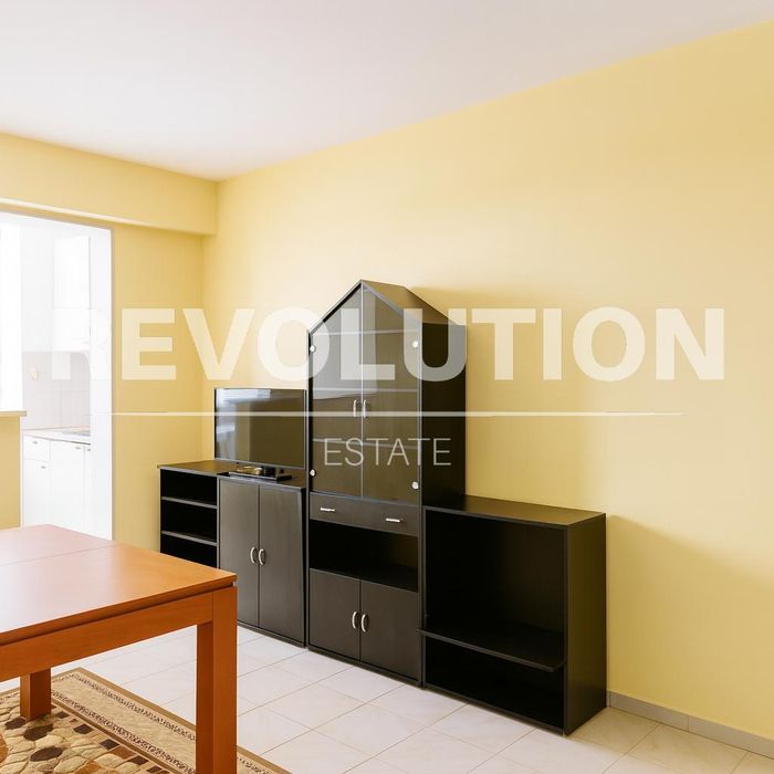 Дава се под наем Двустаен апартамент в София, Дружба 1 - 46 кв.м за 419 € - Снимка #1