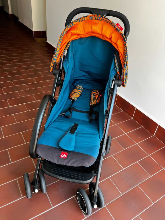 Carucior/Carut GB Qbit+All Terrain cu protecție ploaie suplimentara