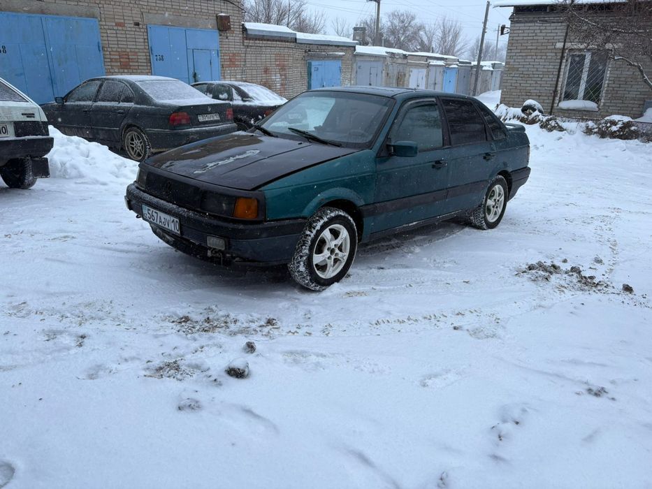 Продам пассат б3 1,8 моно, на ходу