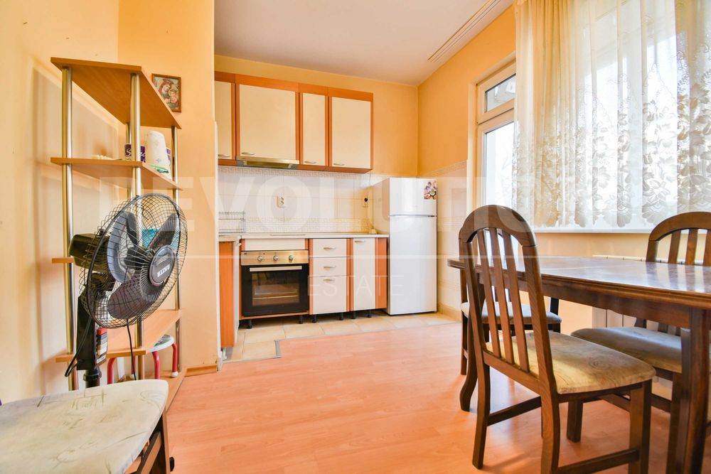 Дава се под наем Двустаен апартамент в София, Гео Милев - 75 кв.м за 449 € - Снимка #2