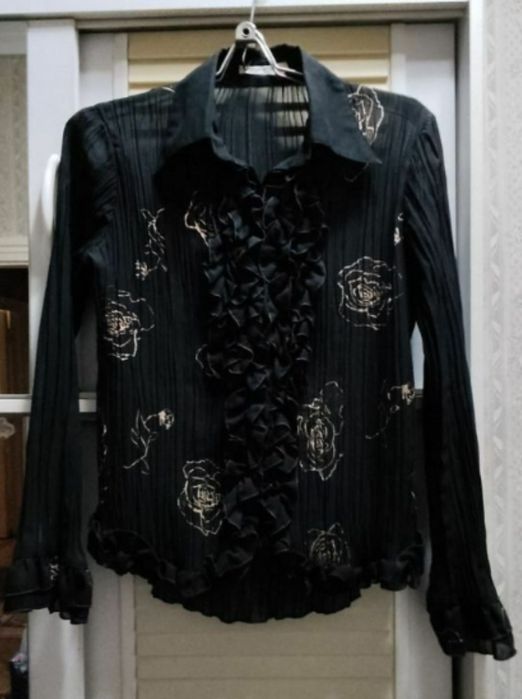 Блузки и рубашки шифоновые, х/б и гепюровые