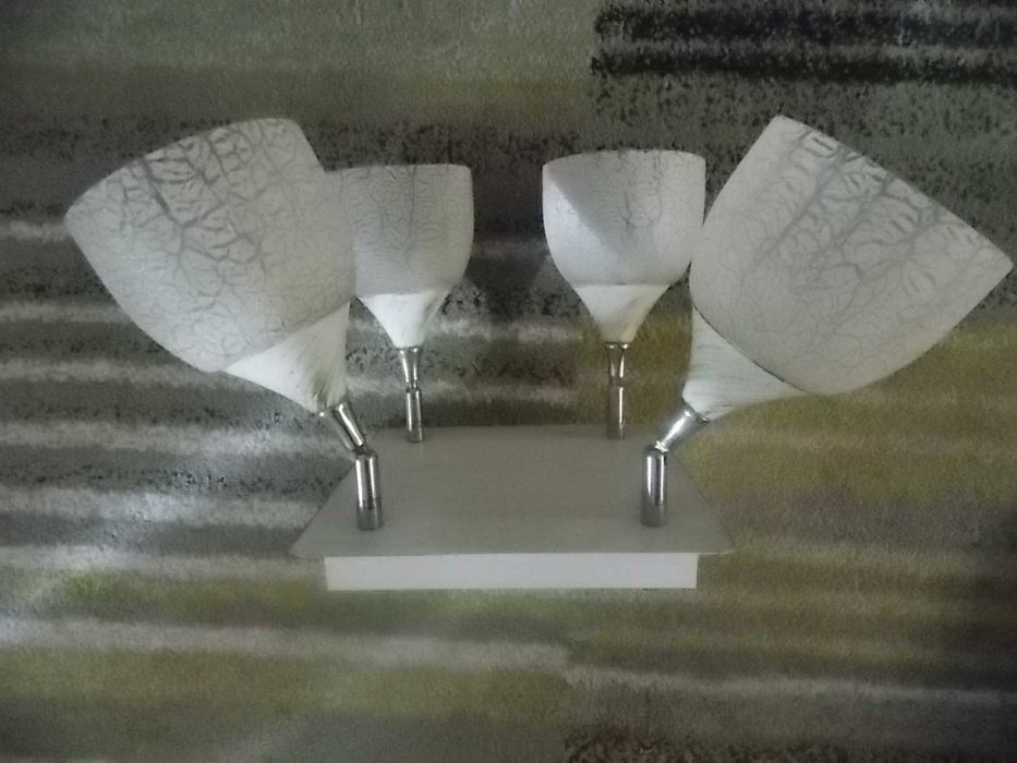 lustre moderne cu 4 brate DEDEMAN - 130 lei, cu 1 brat superb - 160 lei