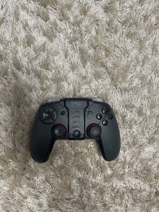 Controller PC si Telefon IPega