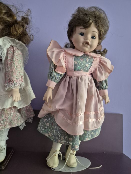 Продавам порцеланови кукли