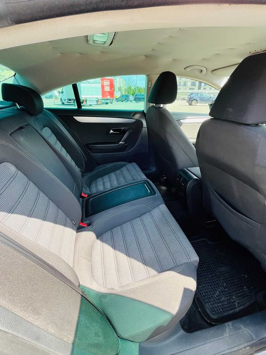 Volkswagen Passat CC 2009