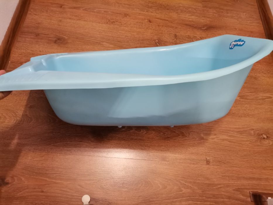 Cadită pentru bebeluși marca Nurse.