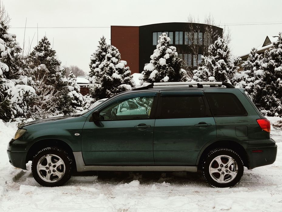 Авто в рассрочку Mitsubishi Outlander