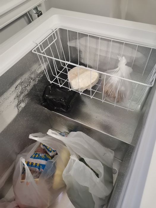 Продам морозильник на 480 литров