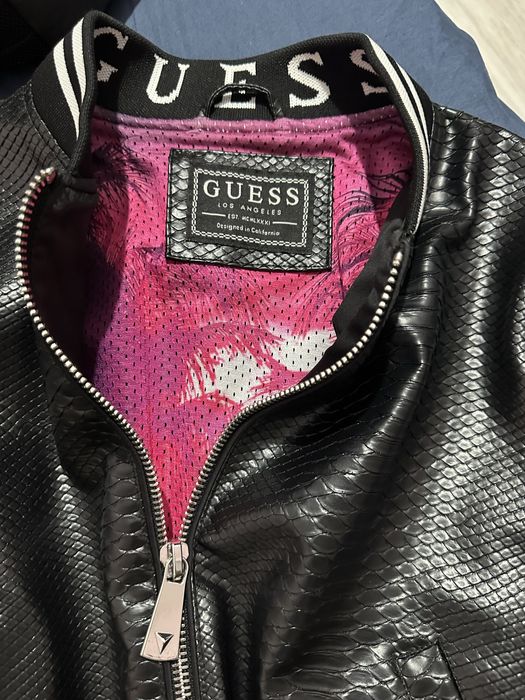 Кожено яке Guess