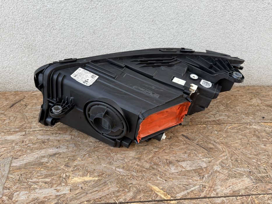 Far dreapta Mercedes AMG GT W290 Full LED MULTIBEAM Original Europa