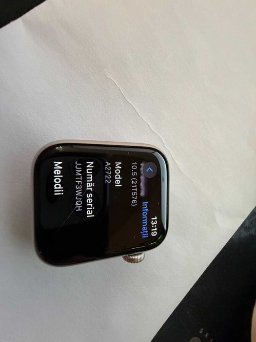 Apple Watch SE (2nd Gen) 40mm Starlight GPS zgariat, bat health 100%