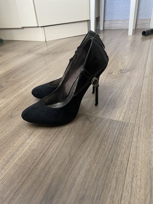 Туфли черные замшевые