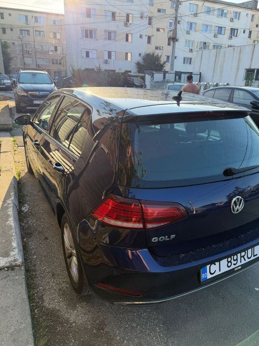 VOLKSWAGEN Golf 2018 — imagine 3