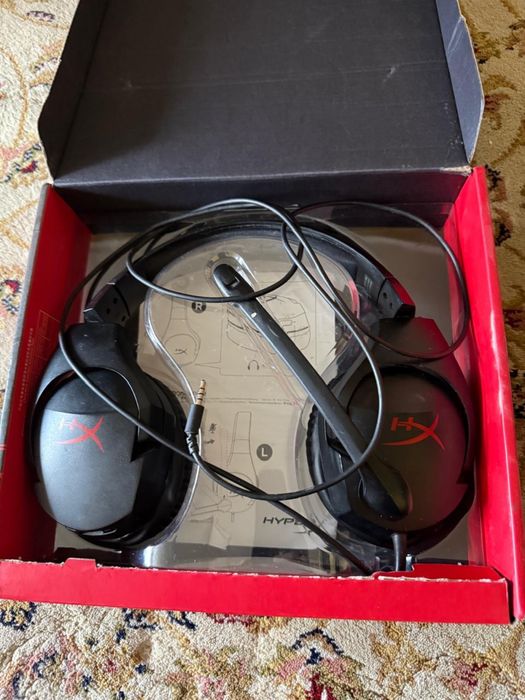 Игровые наушники HyperX