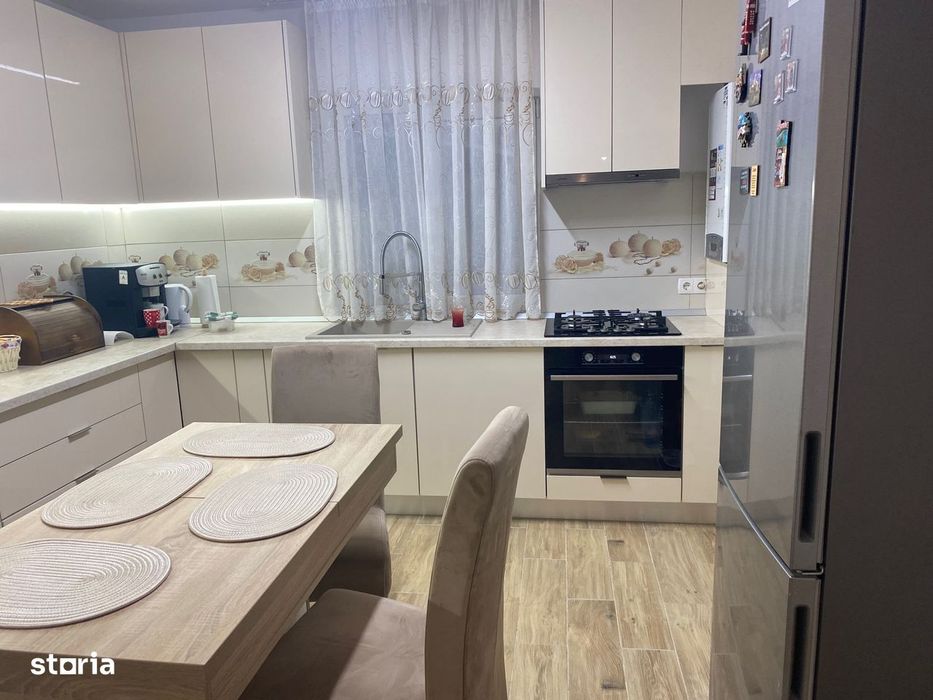 Casa P+1 cu teren 720 mp, Zona Baritiu