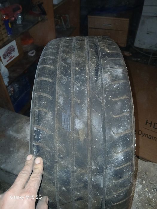 Продам одну резину Triangles