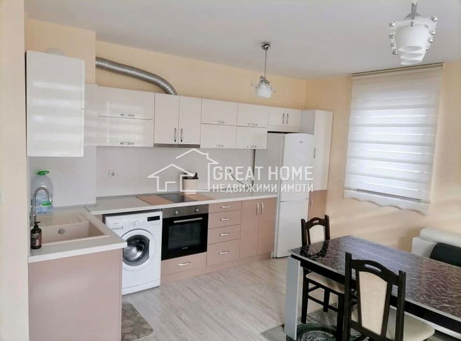 Дава се под наем Двустаен апартамент в Търговище, Център - 72 кв.м за 331.5 € - Снимка #2