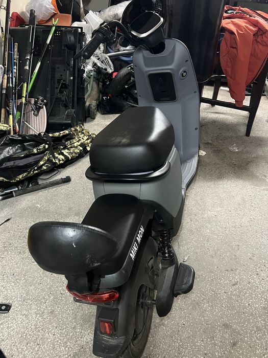 Електрически скутер