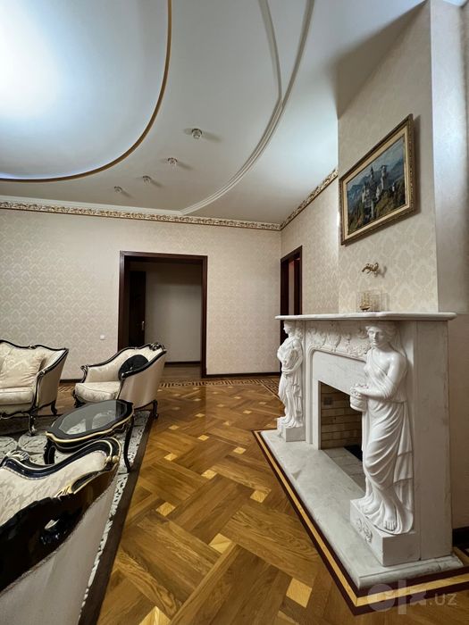 Продается элитный дом в районе Гранд Мир отеля.