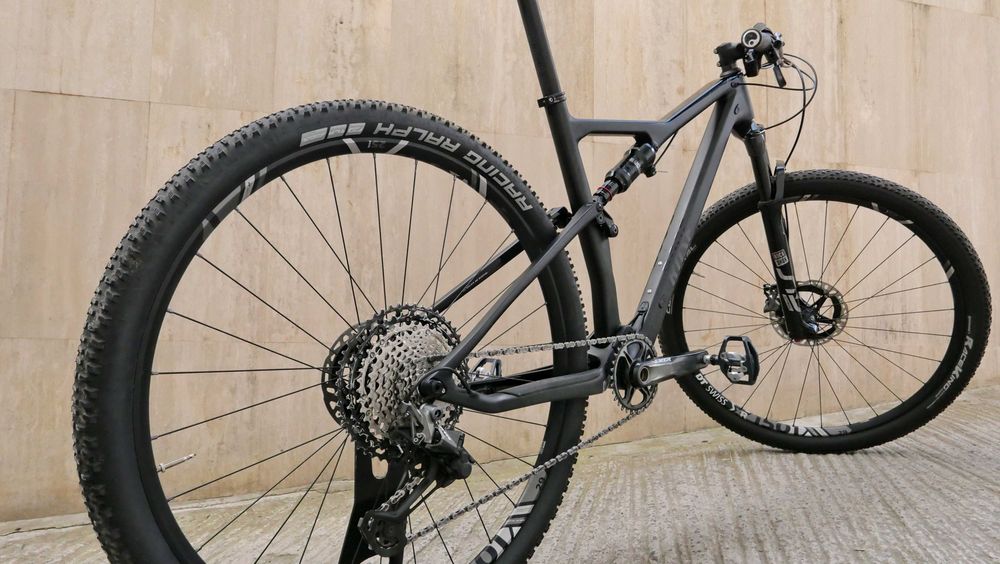 Rose THRILL HILL, карбон, 9.8 кг, 29", SID Ultimate, Shimano XTR 1x12, DT Swiss 240 EXP