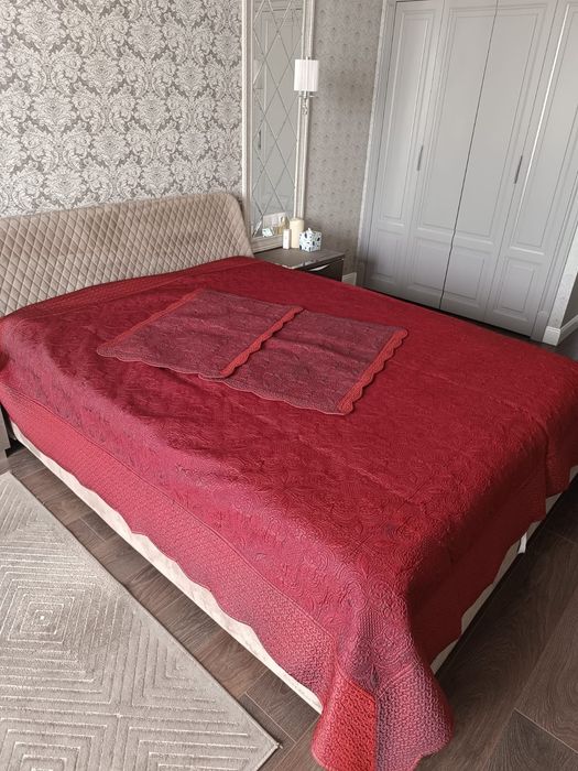 Покрывало на кровать