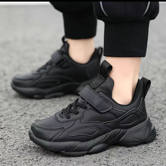 Кроссовки 35 размер