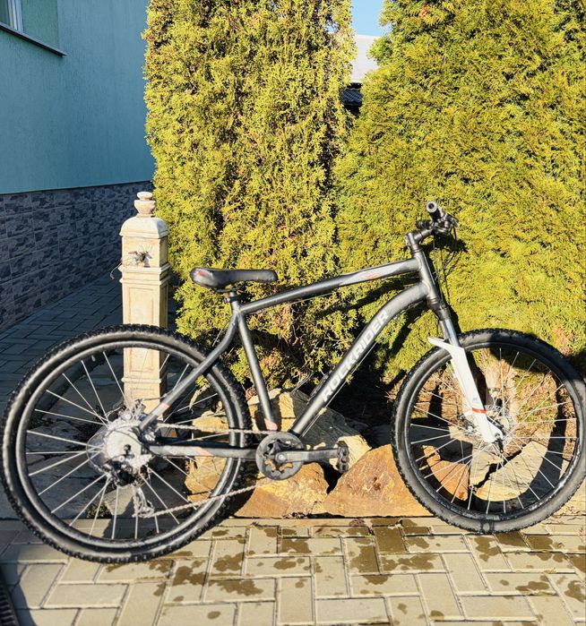 Vând bicicleta Rockrider ST 120