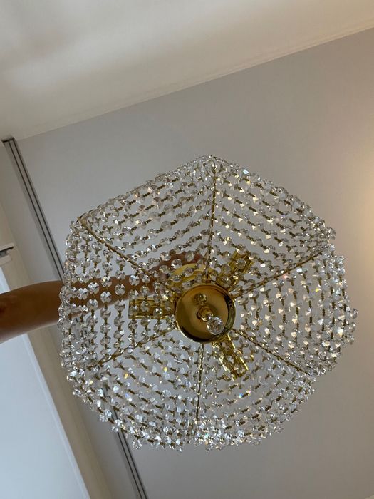 Продам 2 хрустальные люстры производство Чехия