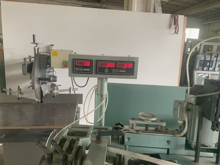 Фасаден циркуляр GRAULE AS-U- 450 Германия за дограма