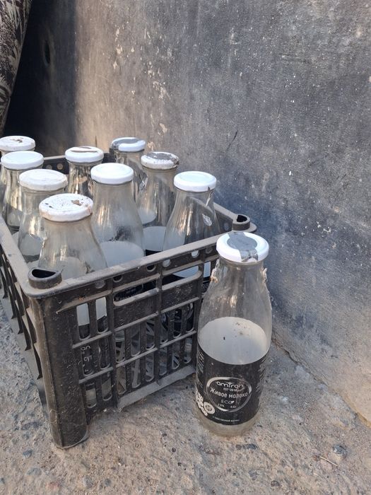 Продам бутылки стеклянные