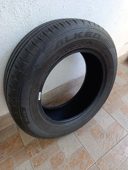 Vând 4 cauciucuri de vară Falken Ziex 205/65 R16 95 H