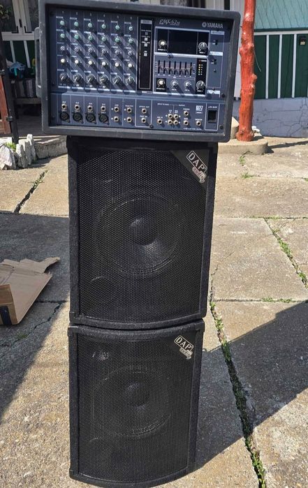 Vând sistem audio complet format din mixer  + 2 boxe DAP Audio