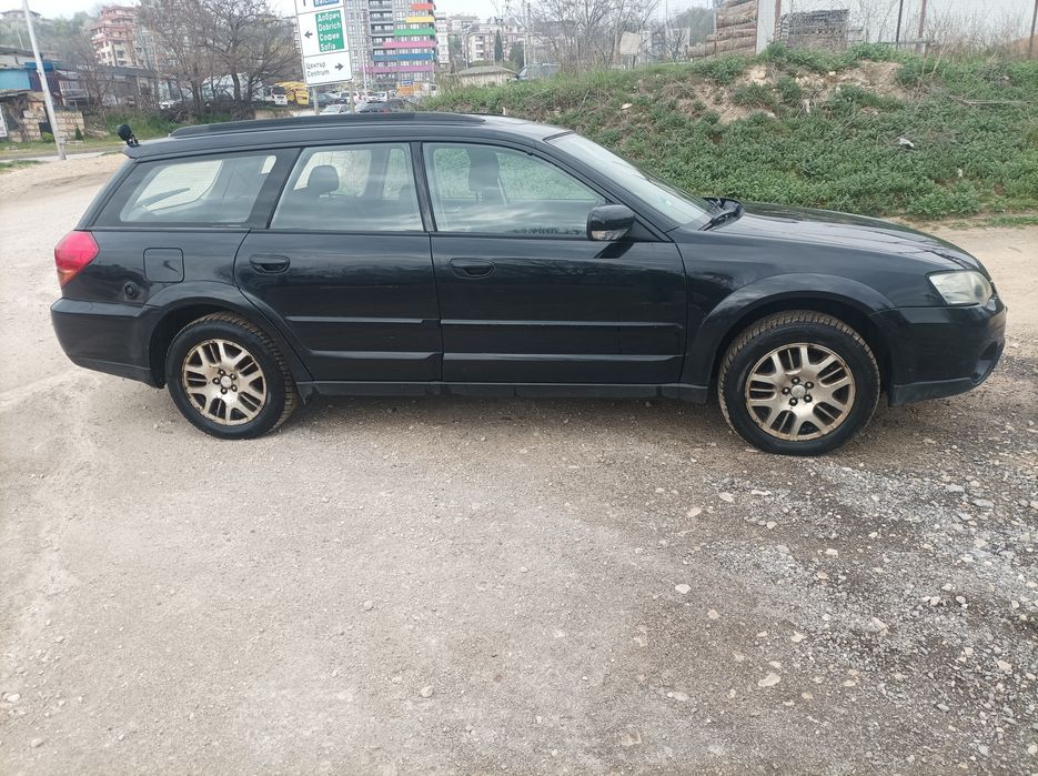 Subaru outbek 2.5 Газ  на части