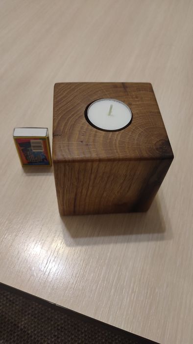 Свещник  от естествено дърво