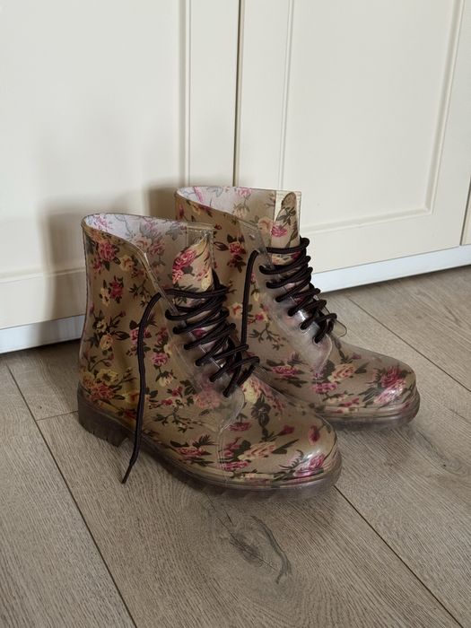 Резиновые сапоги женские