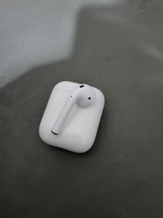 Продам эйрподсы 2