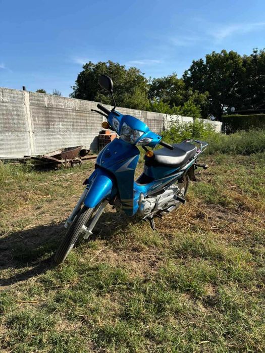 Чисто нов скутер