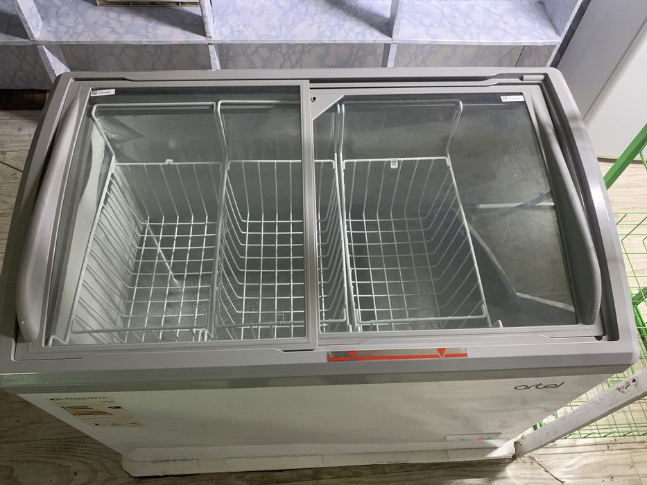 Продаю морозильник