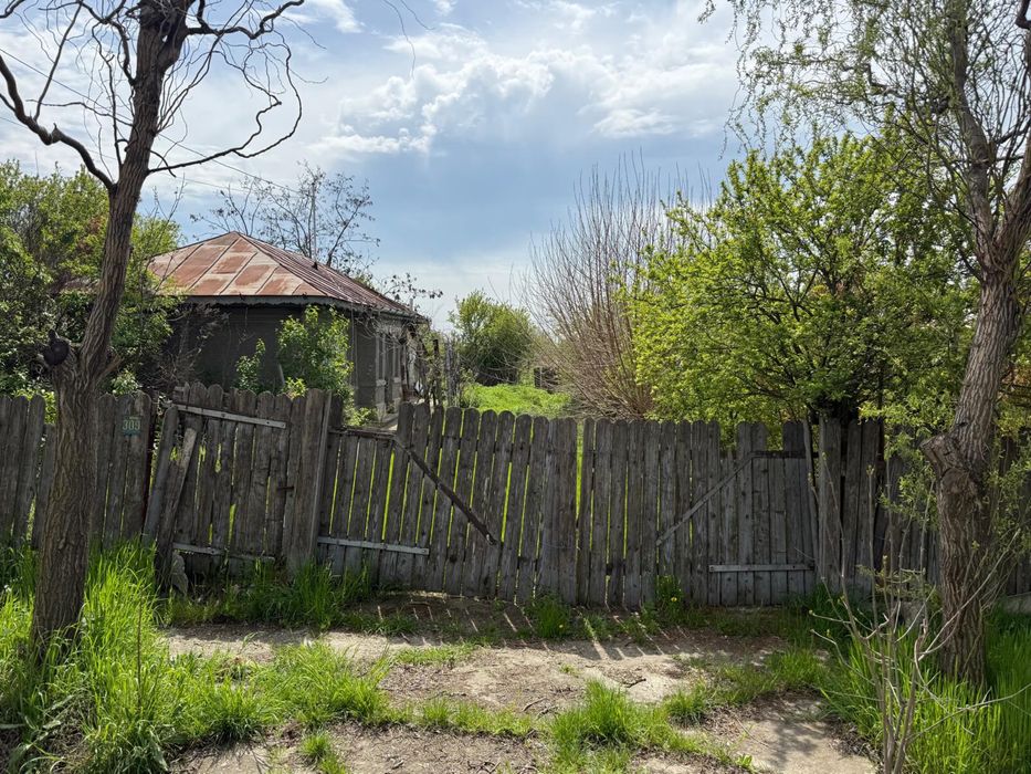 Teren intravilan 1.233 mp Vădeni, Brăila – acces asfalt – proprietar