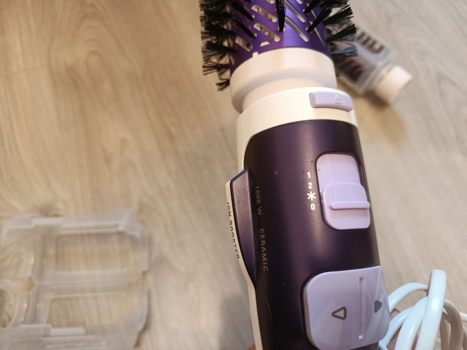 Vand perie rotativa par Rowenta