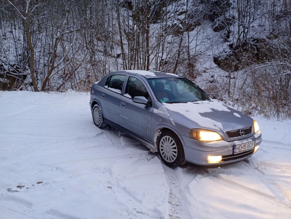 Vând Opel Astra 2004