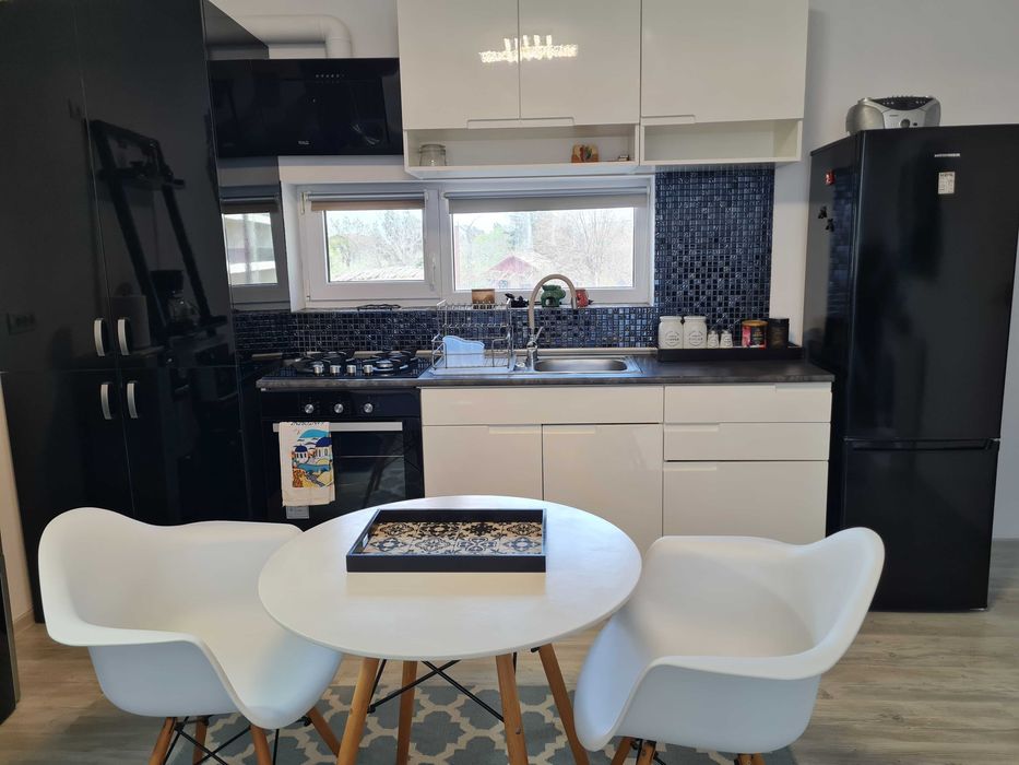 Închiriere apartament 2 camere 57 mp Mamaia Sat, loc de parcare inclus