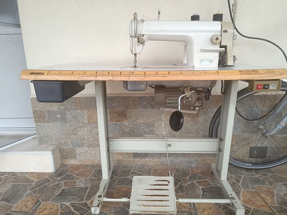 Професионални шевни машини