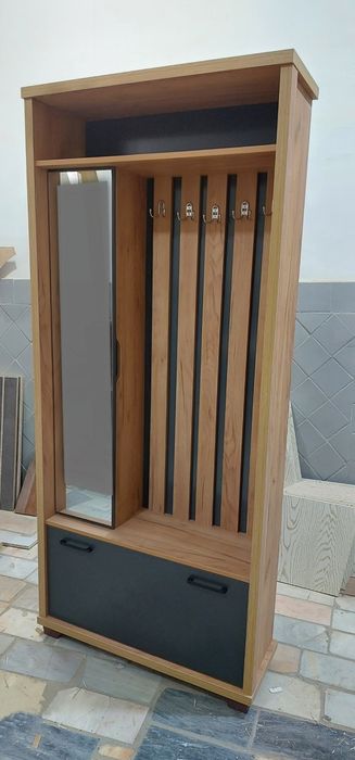 Dahliz F77 mebeli