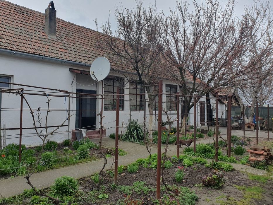Proprietar vând casa
