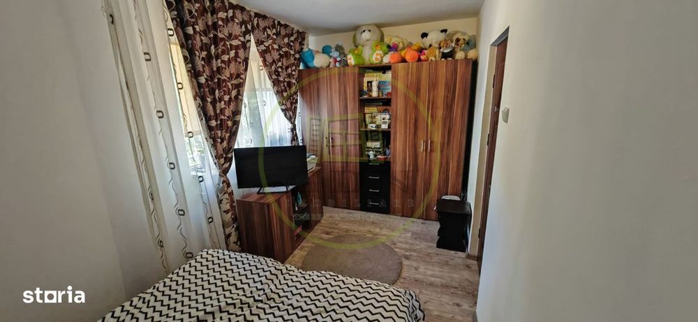 Apartament 2 camere, 41 mp, Craiovita Noua, zona Scoala 30