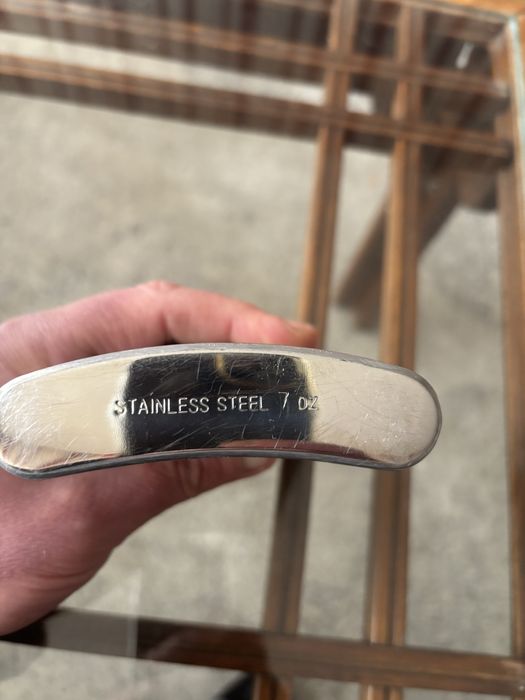 Метална бутилка за алкохол