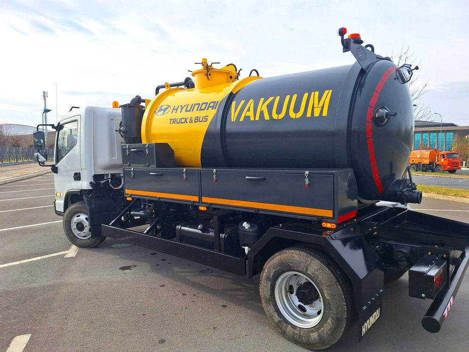 Ассенизационная машина. (Гавнавоз, Фекалавоз, вакуумная машина)